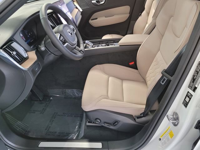New 2026 Volvo XC60 B5 Plus w/ Climate Package image 9