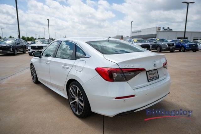 Used 2022 Honda Civic Touring image 3