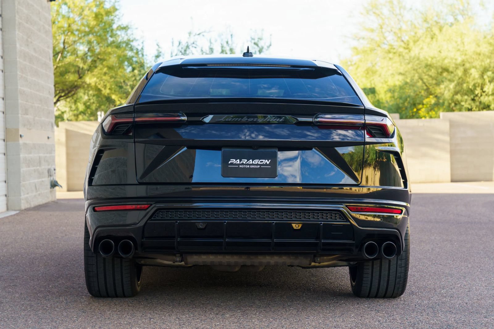 Used 2021 Lamborghini Urus AWD/4WD image 23