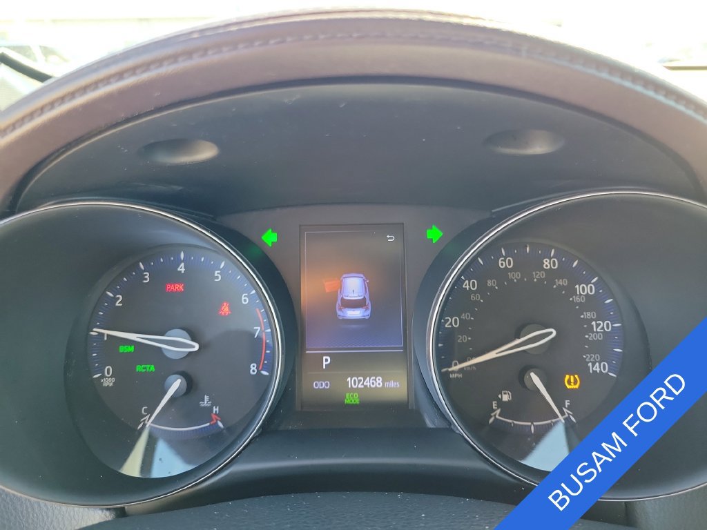 Used 2019 Toyota C-HR Limited FWD image 21