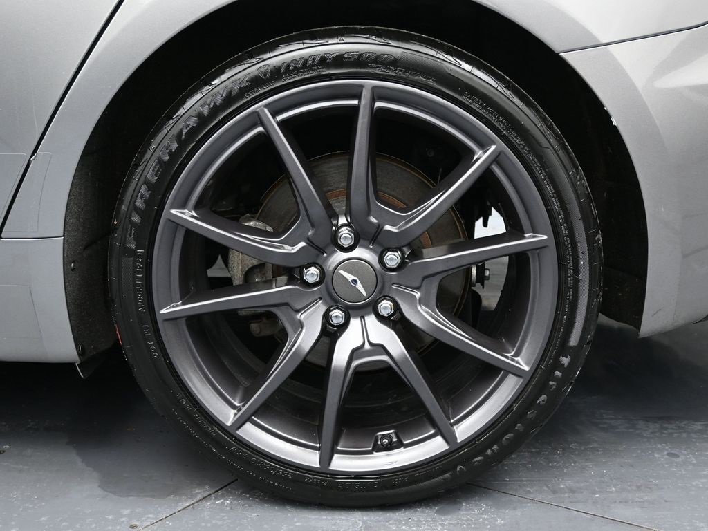 Used 2023 Genesis G70 2.0T image 12