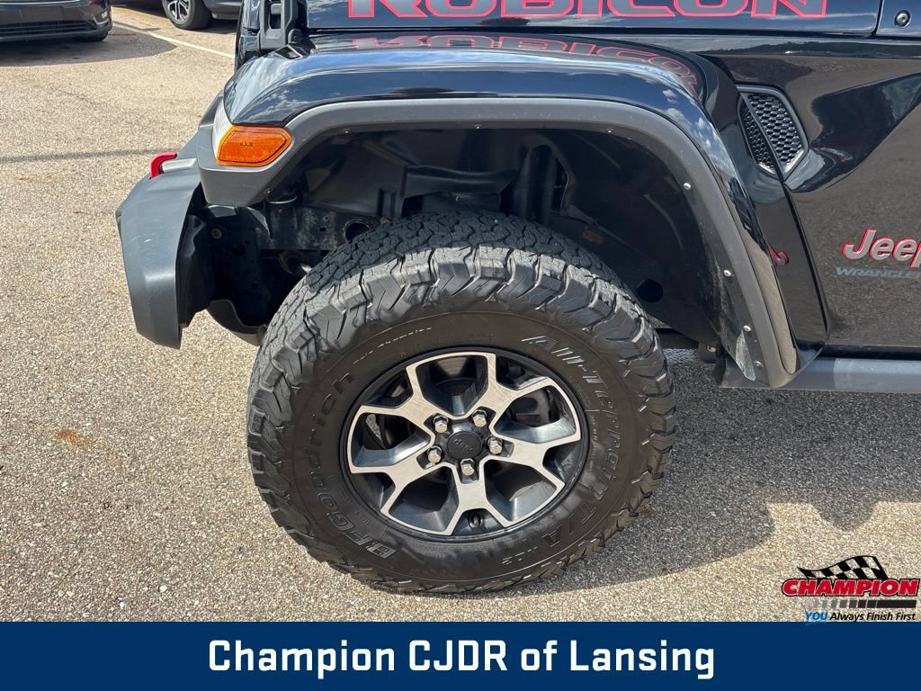 Used 2023 Jeep Wrangler Unlimited Rubicon w/ Cold Weather Group AWD/4WD image 31