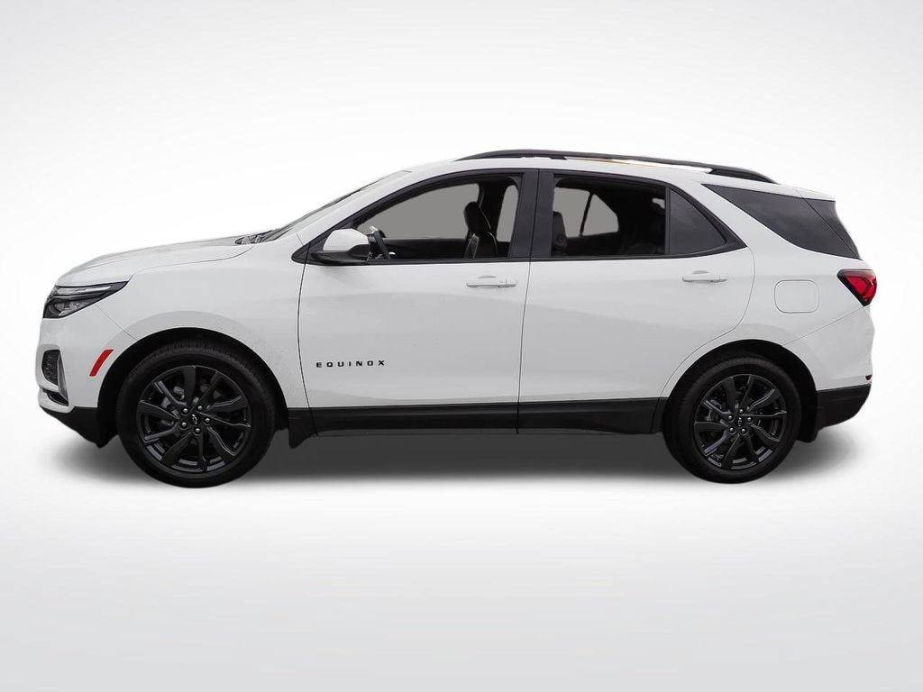 Used 2024 Chevrolet Equinox RS w/ LPO, Floor Liner Package FWD image 4