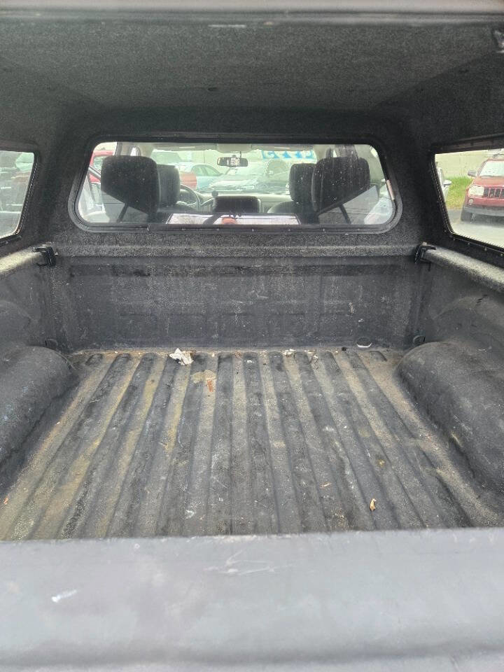 Used 2012 RAM 1500 Express w/ ST Popular Equipment Group image 17