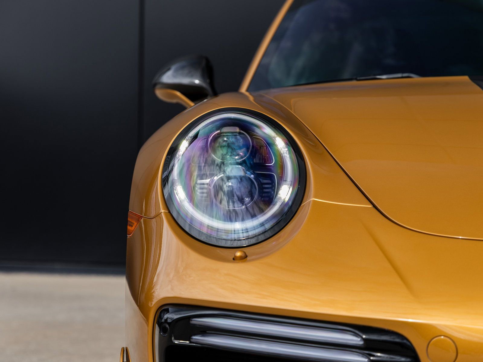 Used 2018 Porsche 911 Turbo S image 27
