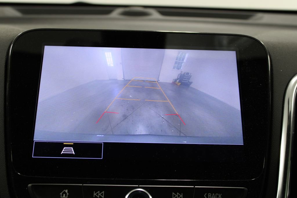 Used 2023 Chevrolet Equinox Premier FWD image 32