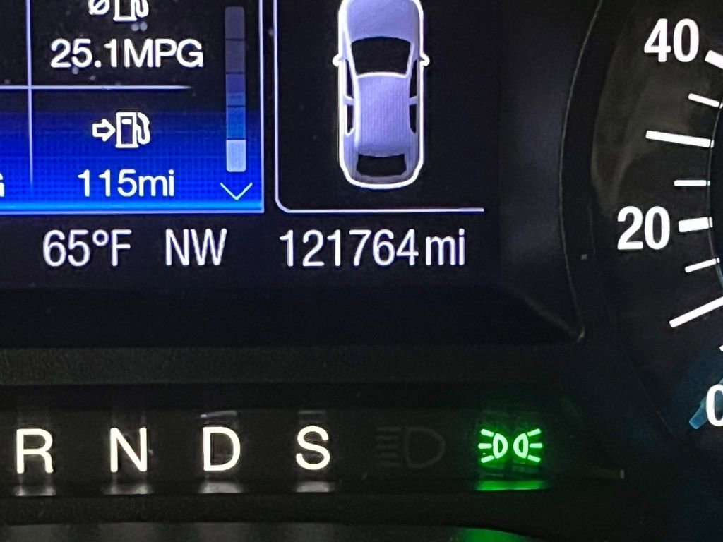 Used 2013 Ford Fusion SE FWD image 19