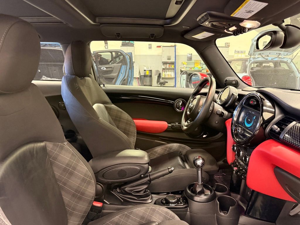 Used 2018 MINI Cooper John Cooper Works image 22