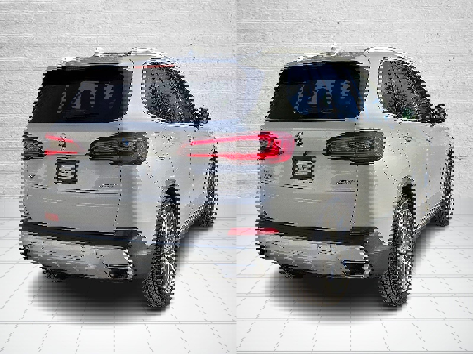 Used 2022 BMW X5 xDrive40i w/ Premium Package image 6