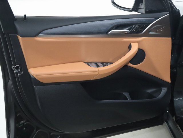 Certified 2024 BMW X3 xDrive30i w/ Premium Package image 16