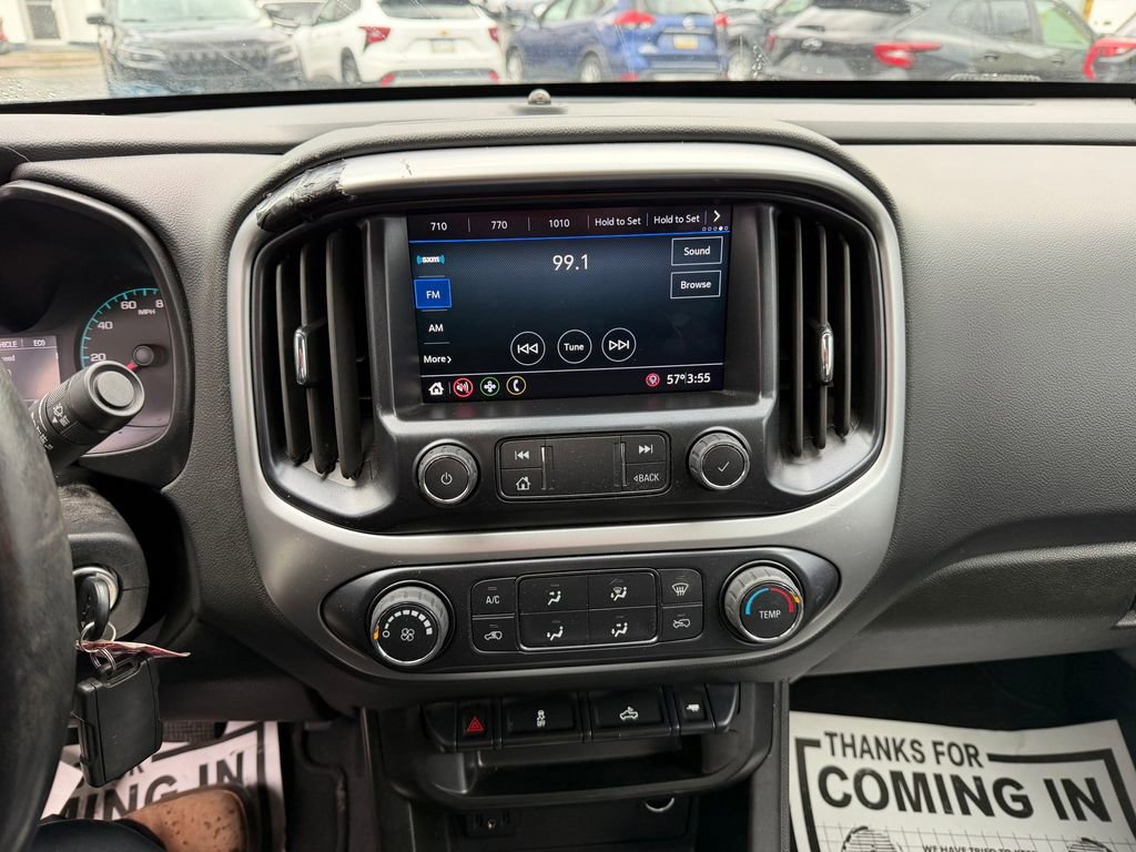 Used 2022 Chevrolet Colorado LT AWD/4WD image 18