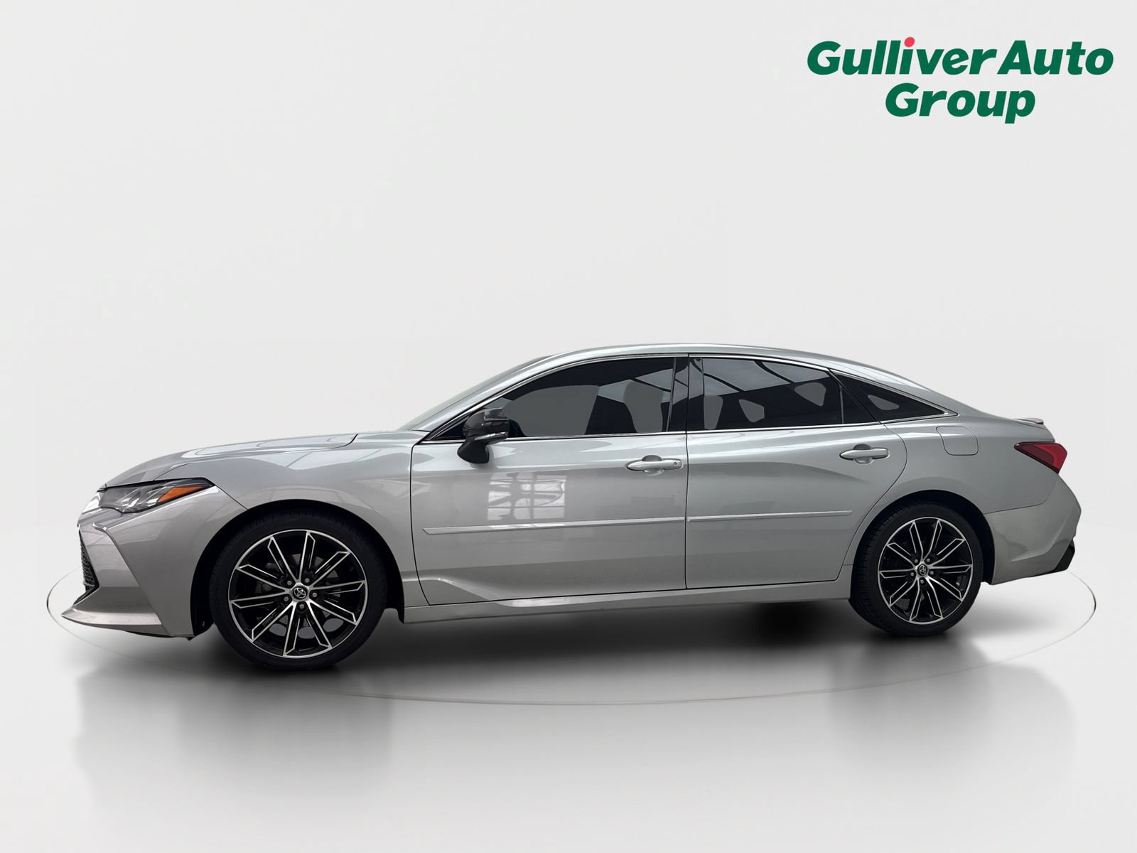 Used 2019 Toyota Avalon Touring w/ Advanced Safety Package FWD video 2