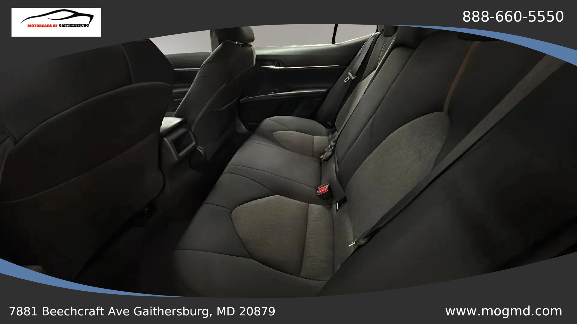 Used 2018 Toyota Camry LE FWD image 3