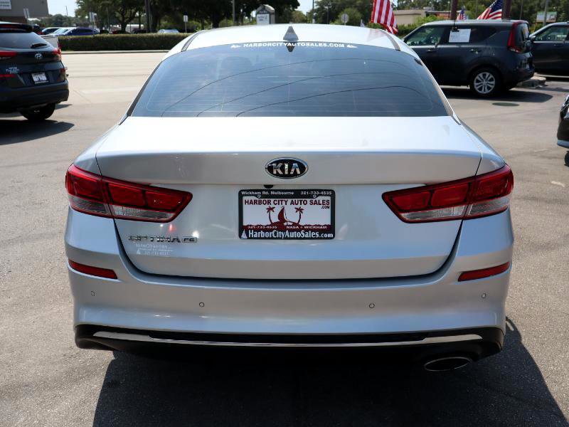 Used 2020 Kia Optima LX image 4