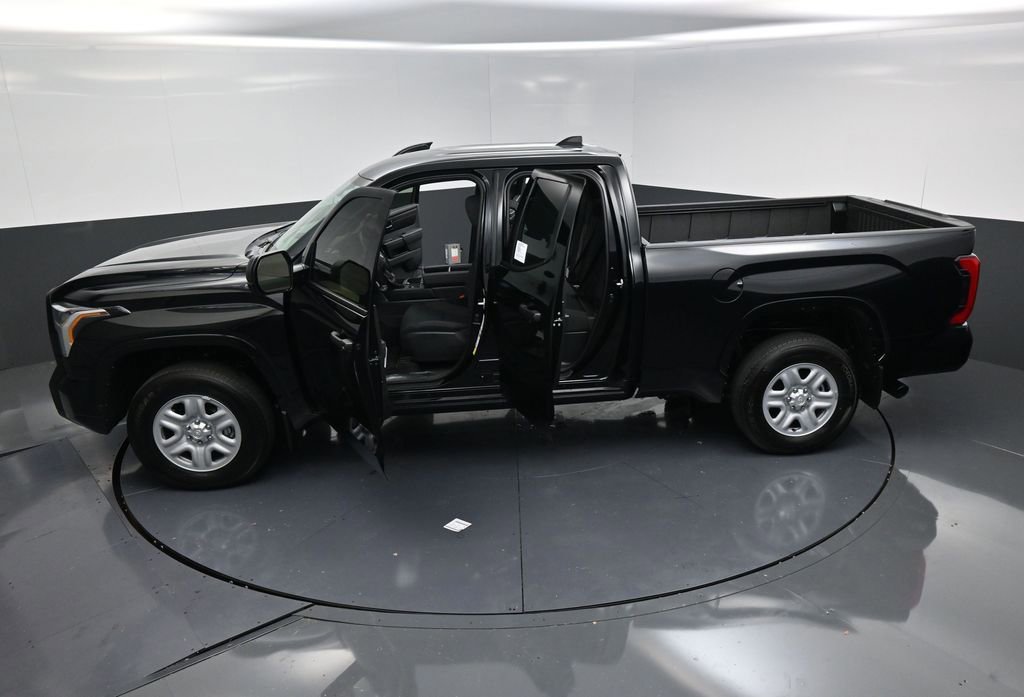 New 2026 Toyota Tundra SR image 25