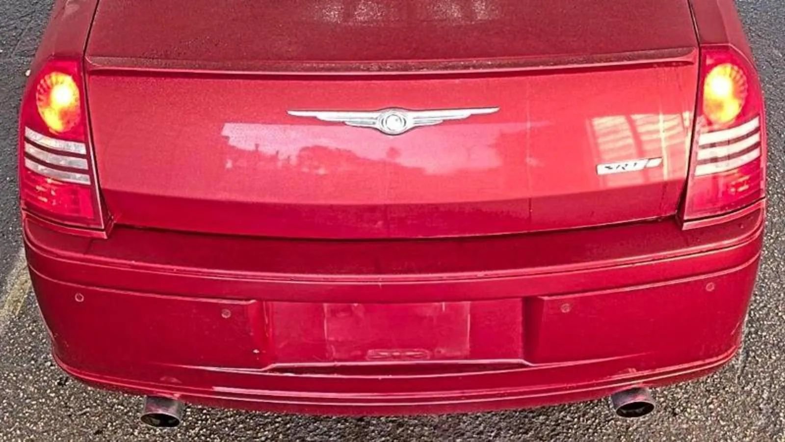 Used 2007 Chrysler 300 SRT8 image 6