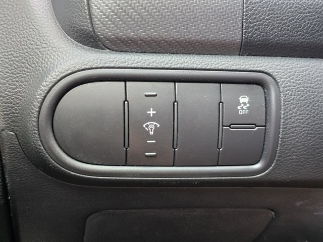 Used 2017 Kia Forte S FWD image 29