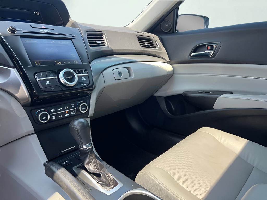 Used 2016 Acura ILX FWD image 59