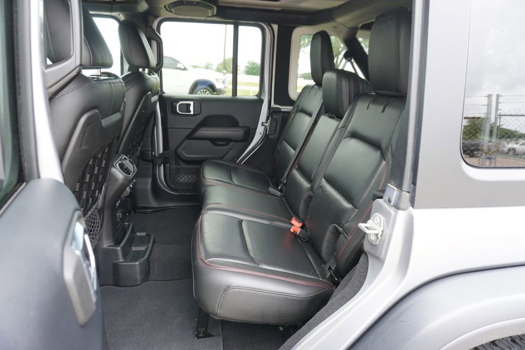 Used 2018 Jeep Wrangler Unlimited Rubicon AWD/4WD image 19