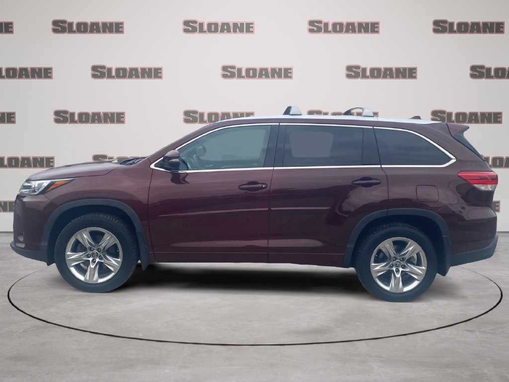 Used 2018 Toyota Highlander Limited AWD/4WD image 2
