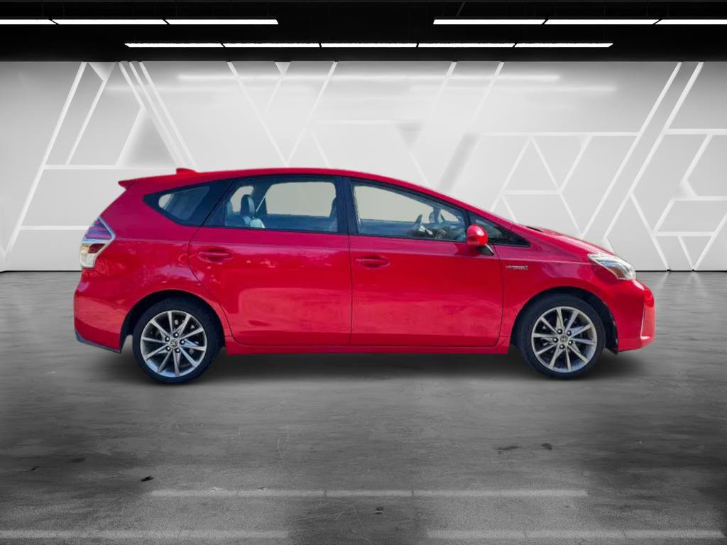 Used 2015 Toyota Prius V Five image 10