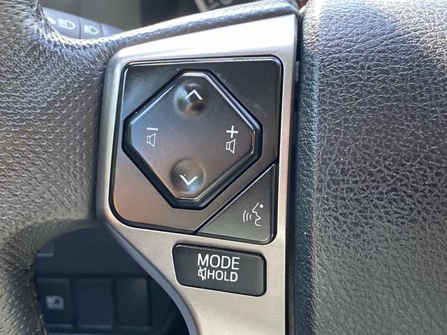 Used 2023 Toyota Tacoma SR5 w/ Technology Package RWD image 18