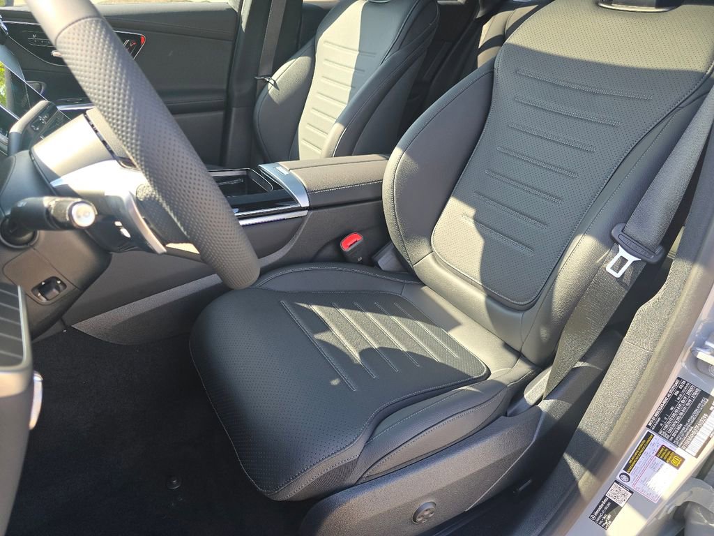 New 2026 Mercedes-Benz GLC 300 4MATIC image 21