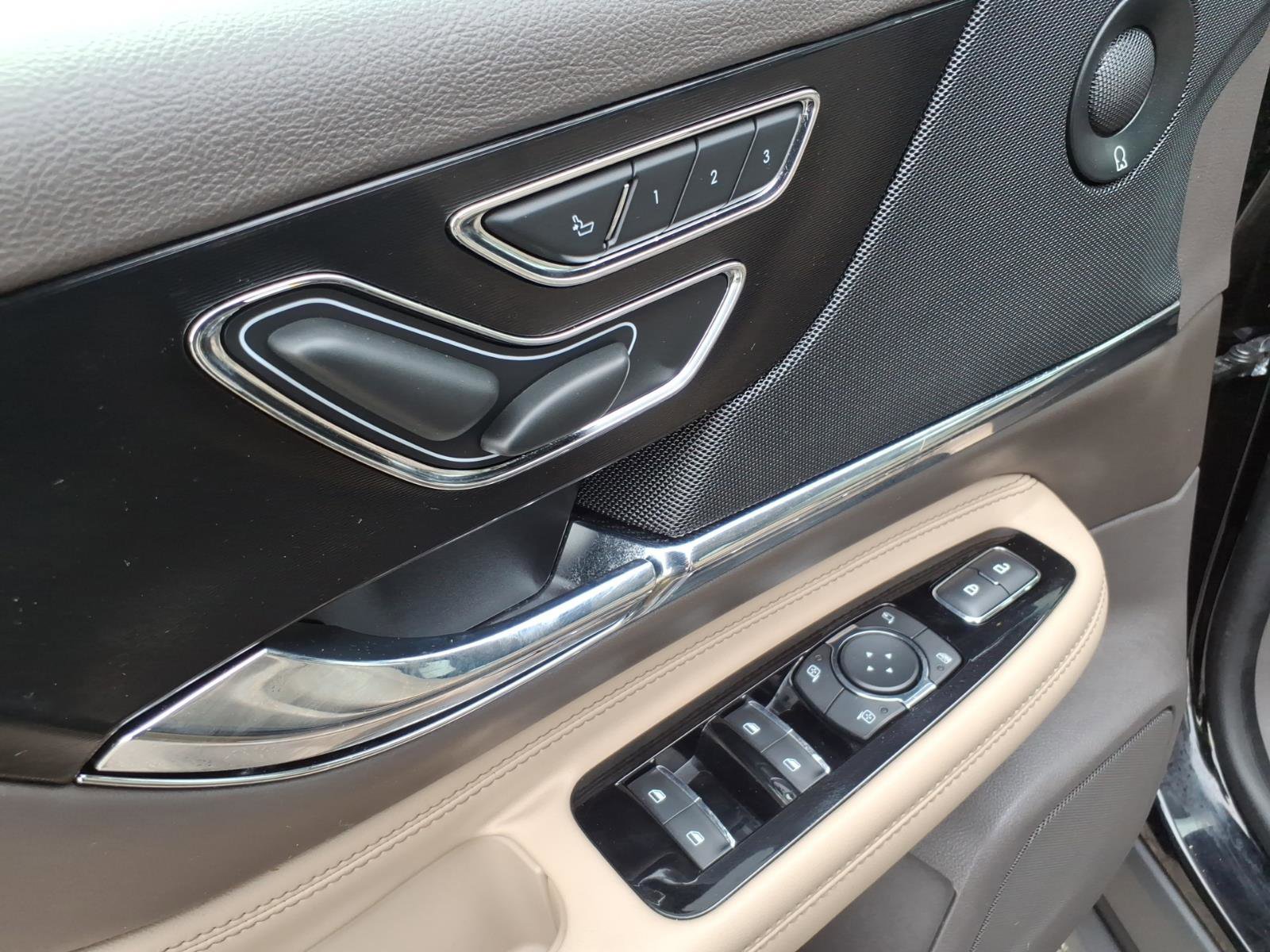 Used 2020 Lincoln Corsair Reserve w/ Appearance Package AWD/4WD image 14