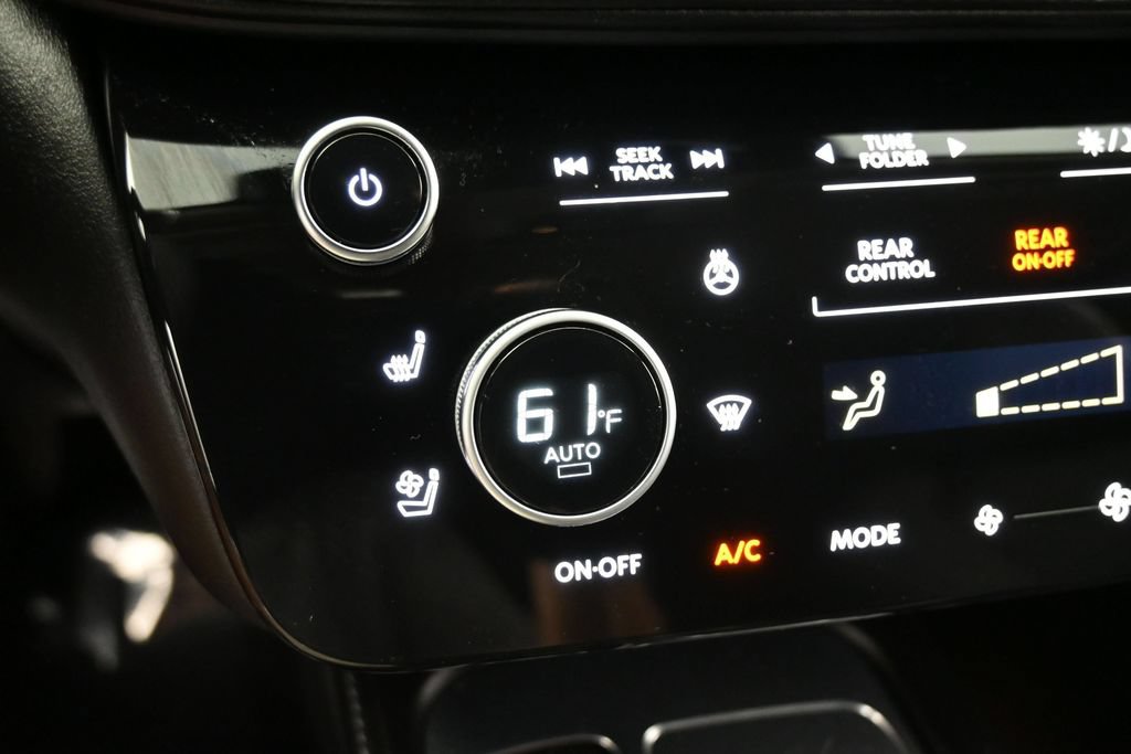 Used 2023 INFINITI QX60 Luxe w/ Performance Audio Package FWD image 15
