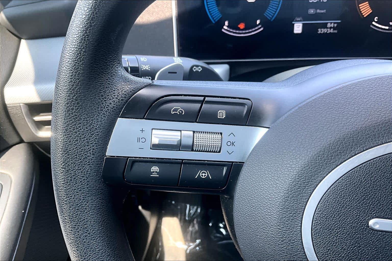 Used 2025 Hyundai Sonata SEL FWD image 24