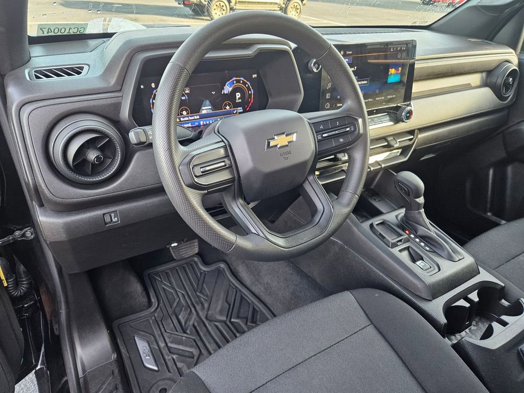 Certified 2024 Chevrolet Colorado W/T image 13
