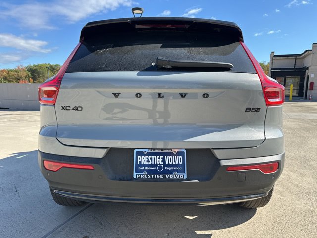 New 2026 Volvo XC40 B5 Ultra w/ Climate Package AWD/4WD image 6