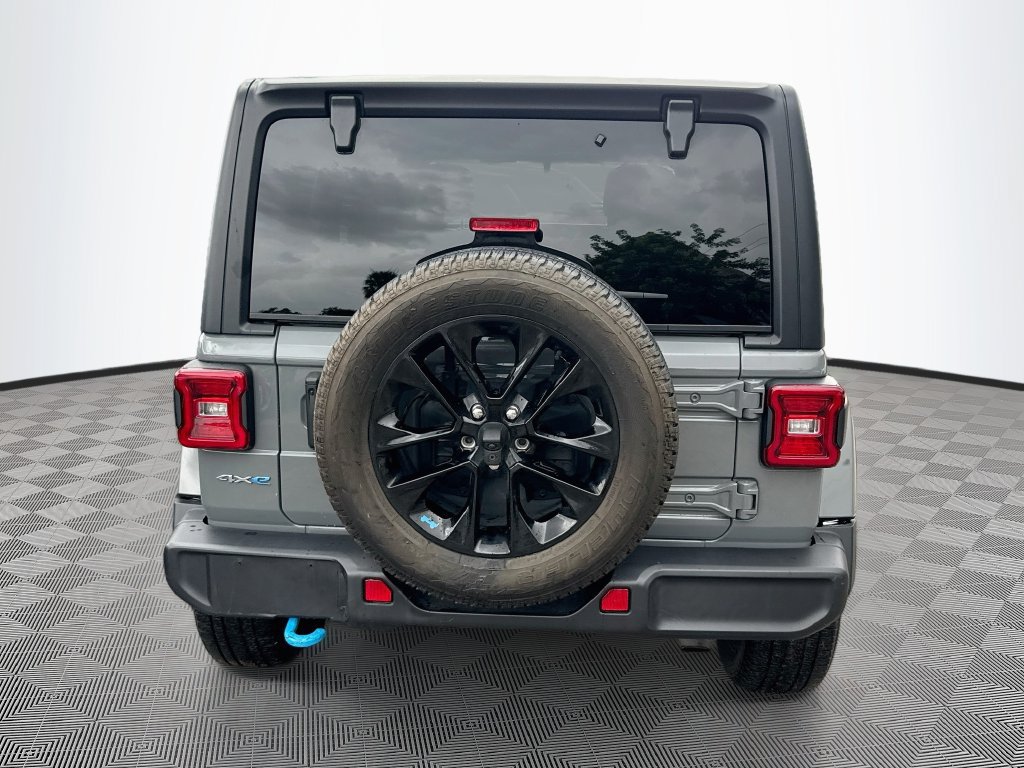Certified 2023 Jeep Wrangler Unlimited Sahara AWD/4WD image 7