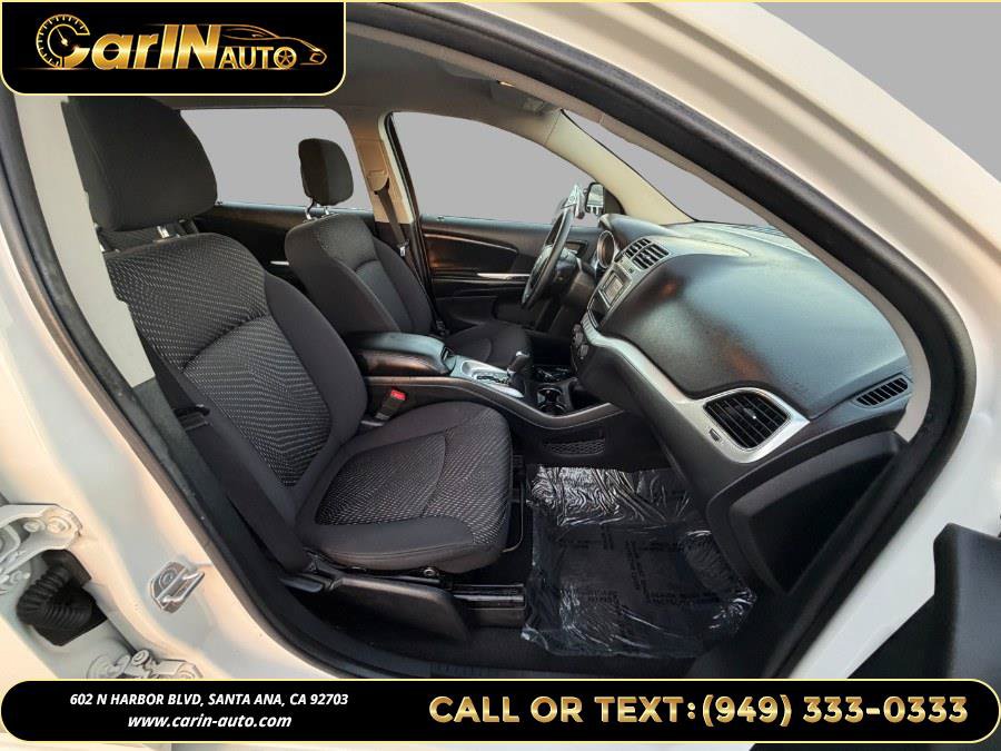 Used 2014 Dodge Journey American Value Package w/ Flexible Seating Group FWD image 12
