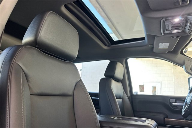 Used 2021 Chevrolet Silverado 1500 LT Trail Boss image 13