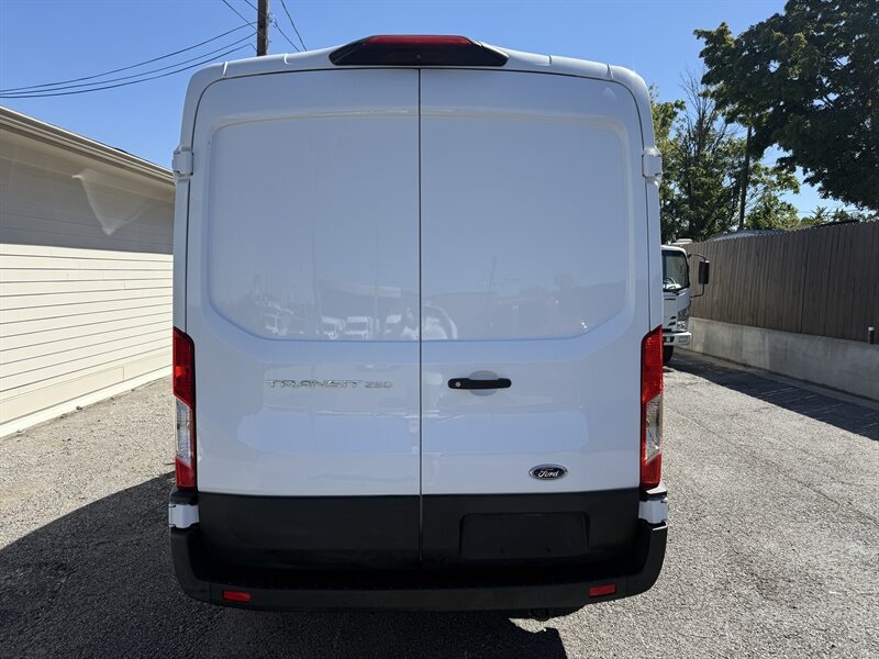 Used 2020 Ford Transit 250 Medium Roof w/ Load Area Protection Package RWD image 28
