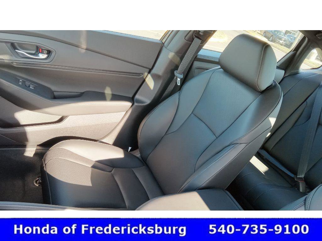 Certified 2025 Honda Accord Sport image 27