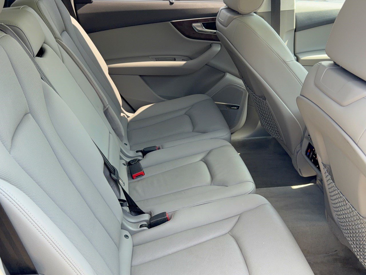 Used 2020 Audi Q7 3.0T Prestige AWD/4WD image 29