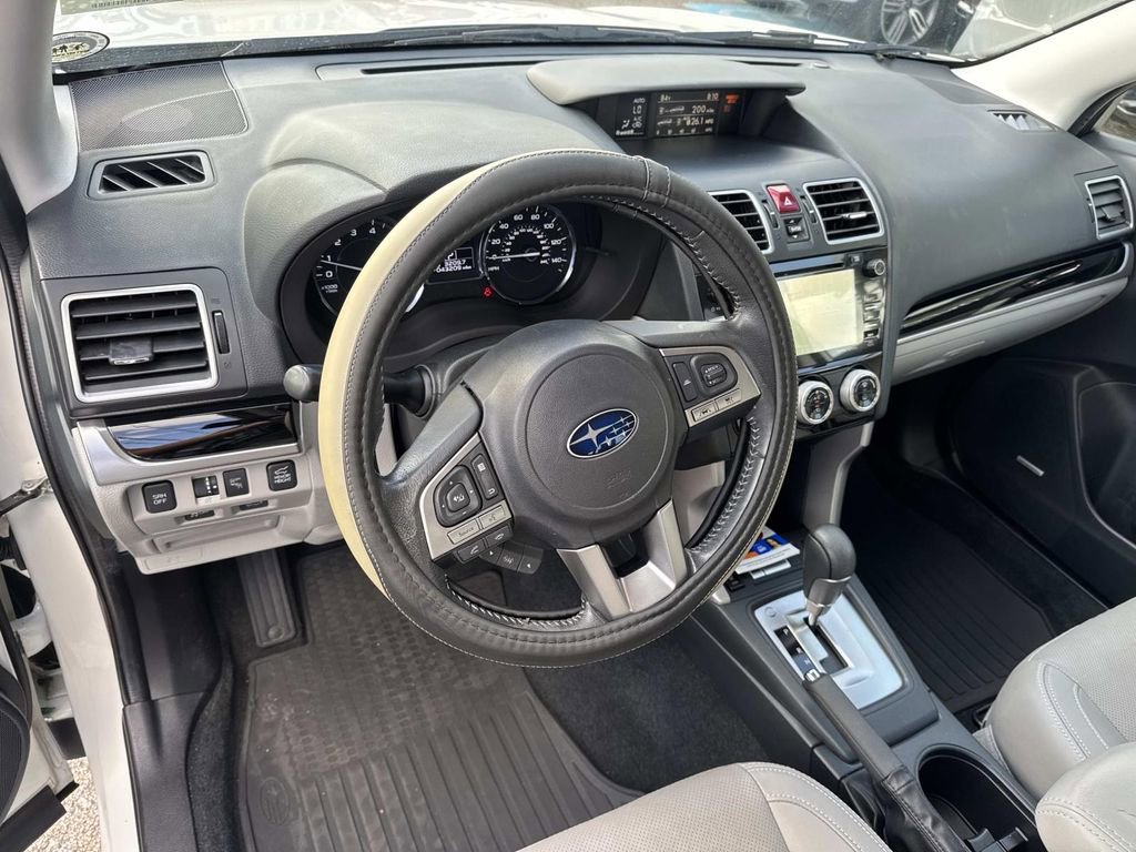 Used 2017 Subaru Forester 2.5i Limited image 18