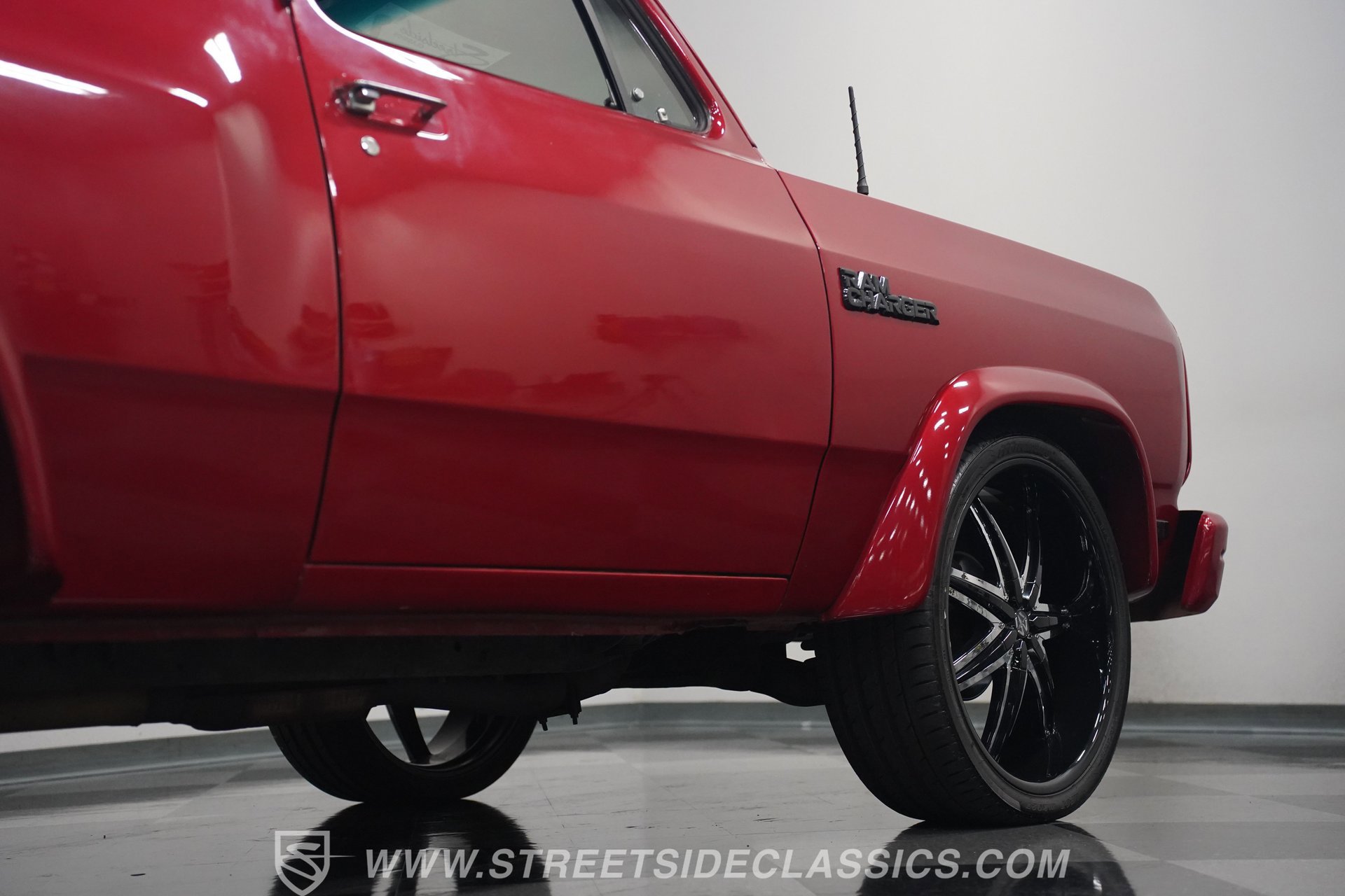 Used 1992 Dodge Ramcharger 2WD image 30