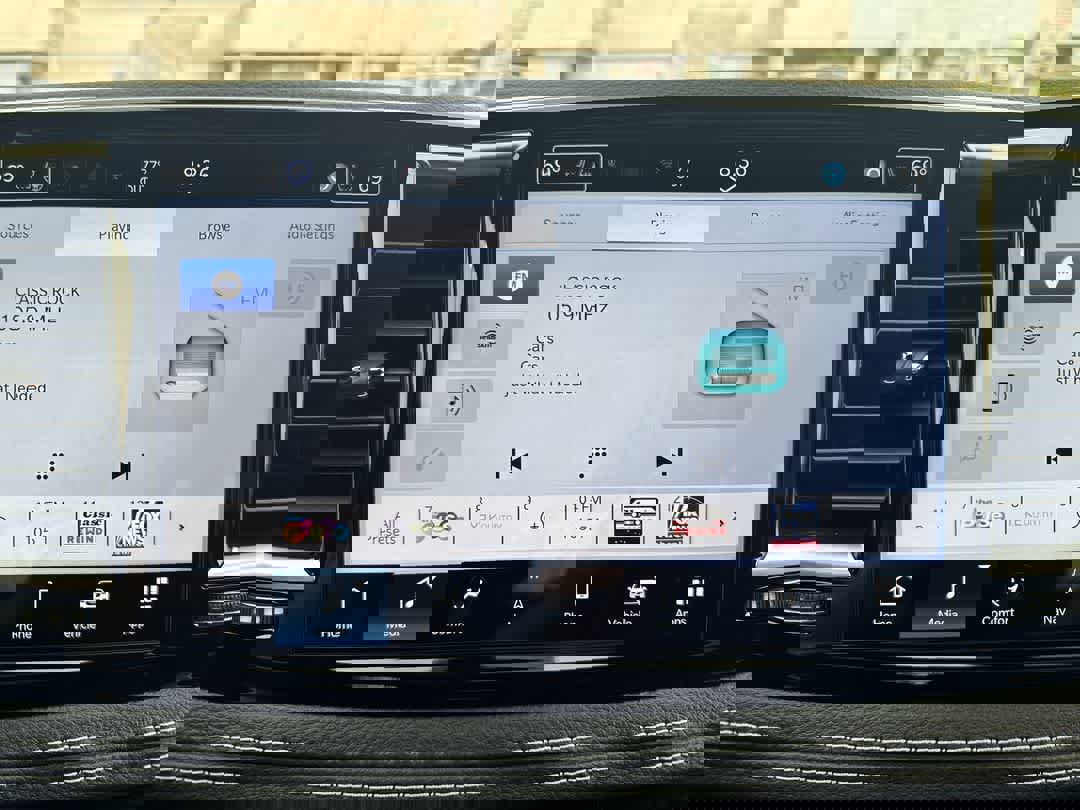 New 2026 Chrysler Pacifica Limited w/ S Appearance Package image 16