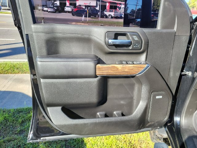 Used 2022 Chevrolet Silverado 3500 High Country AWD/4WD image 15