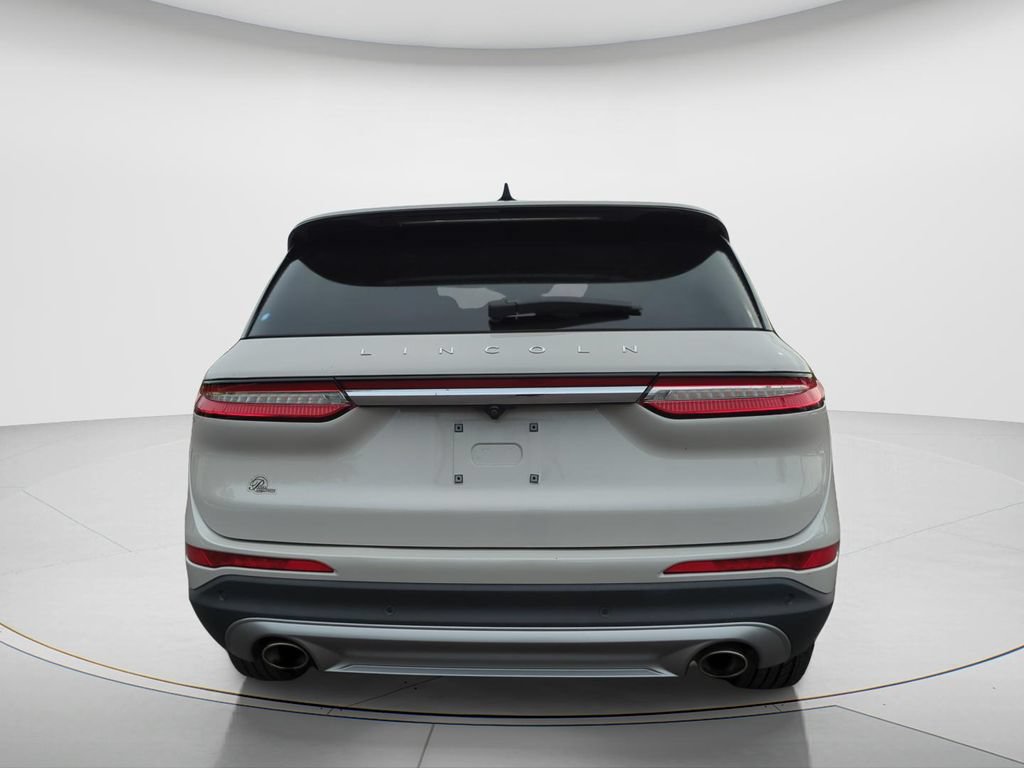 Used 2022 Lincoln Corsair Reserve w/ Elements Package FWD image 5