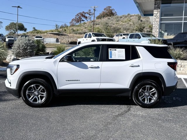 Certified 2025 GMC Terrain Elevation image 2