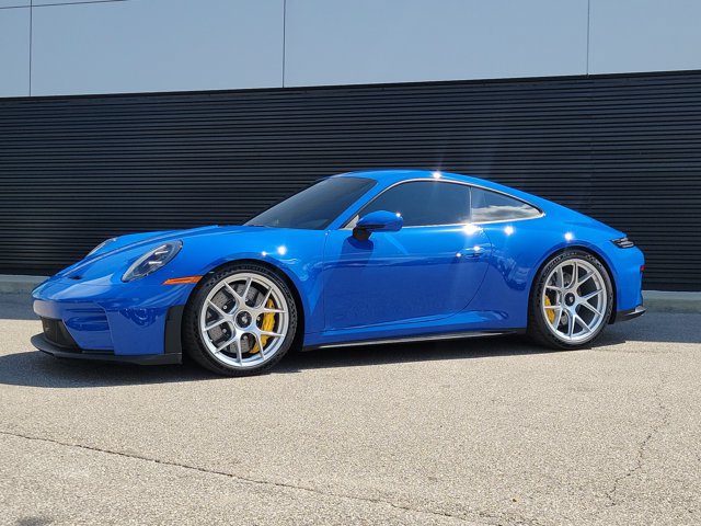 Certified 2026 Porsche 911 GT3 RWD image 2