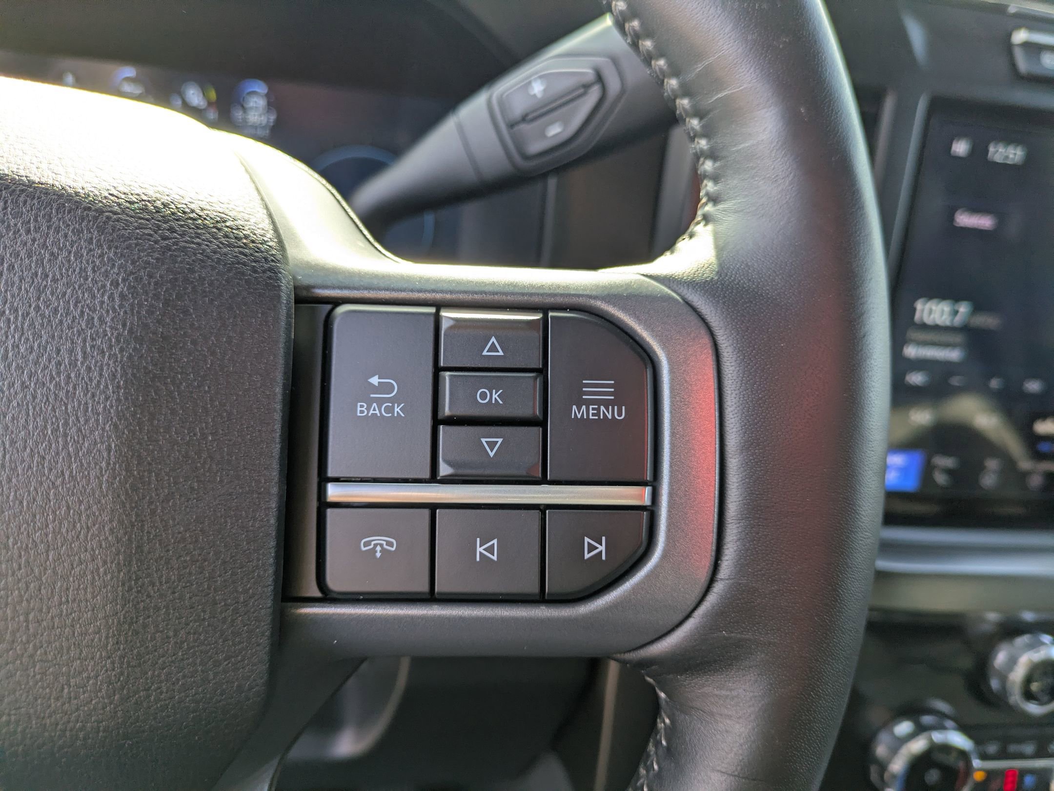 Certified 2024 Ford F350 Lariat w/ Chrome Package image 20