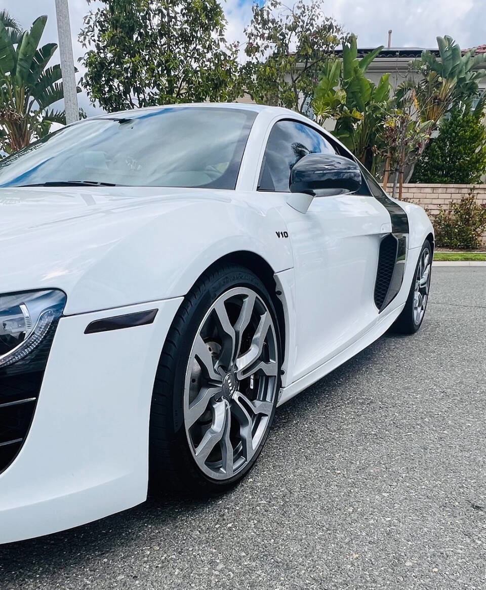 Used 2011 Audi R8 V10 AWD/4WD image 11