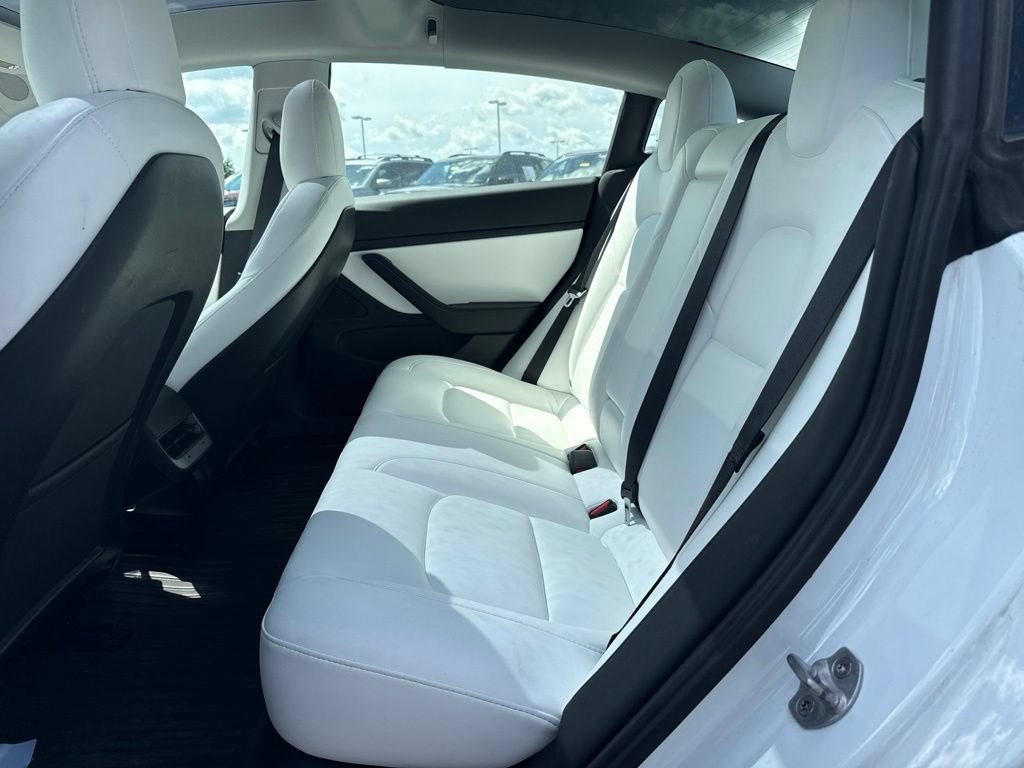 Used 2021 Tesla Model 3 Long Range AWD/4WD image 13