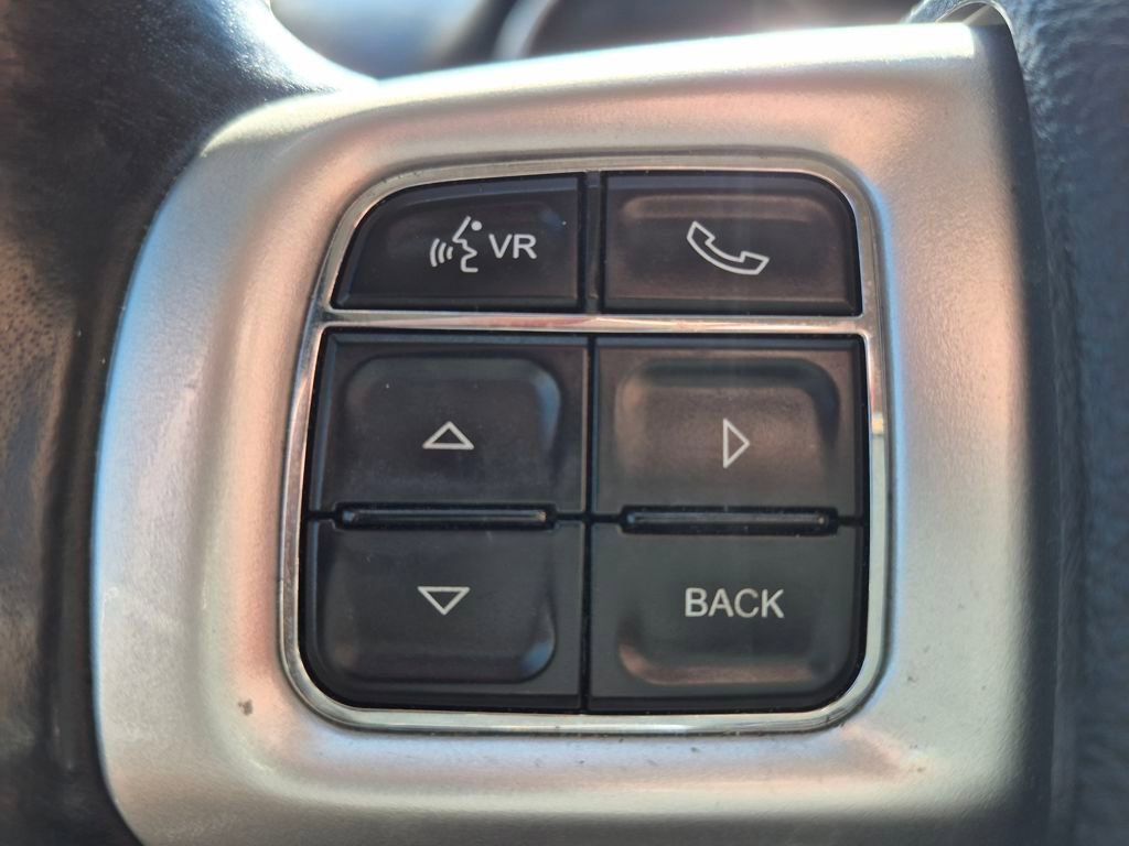 Used 2018 Dodge Journey SE w/ Popular Equipment Group image 18