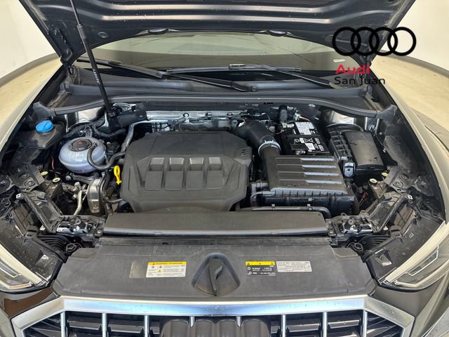 Used 2025 Audi Q3 2.0T Premium w/ Convenience Package image 4